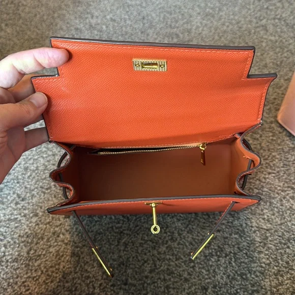 Top Handle Bag 🧡 - Picture 10 of 12